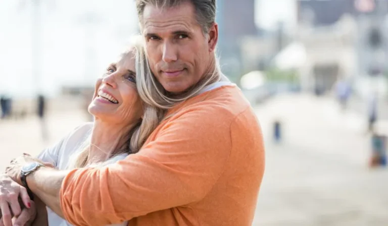 Aplicación para mujeres de 40+ que buscan una pareja de verdad